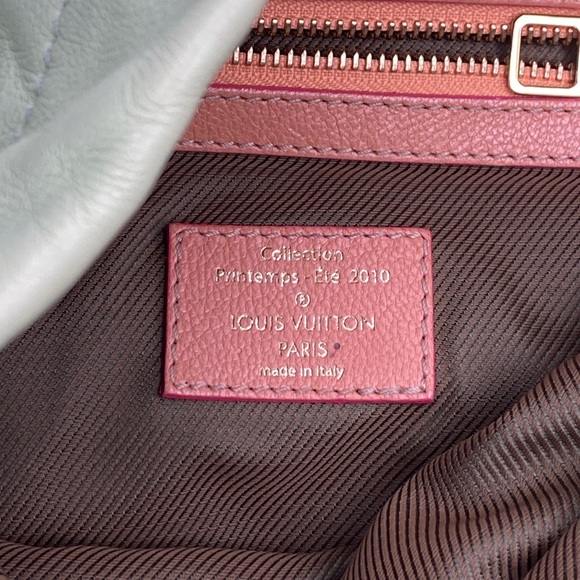 Louis Vuitton Monogram Underground Rose - Picture 3 of 3